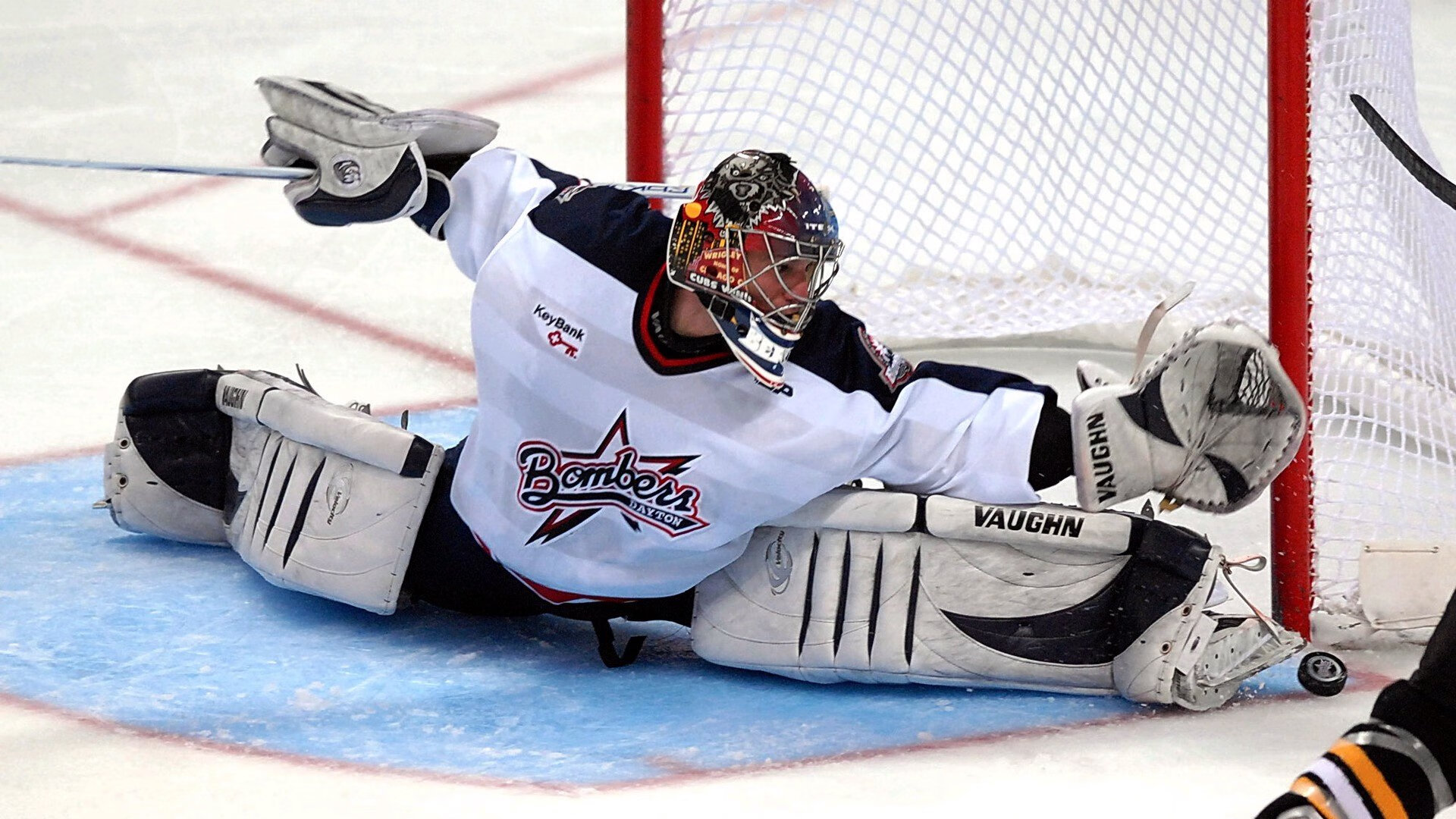 _世界拳击锦标赛:重量级对决激烈上演_,世界拳击经典赛